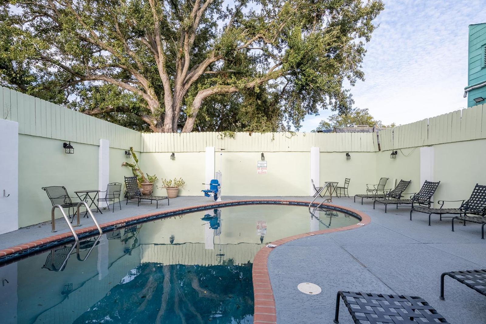 French Quarter Suites Hotel New Orleans Exteriér fotografie